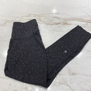 Base Pace High-Rise Running Tight 25”